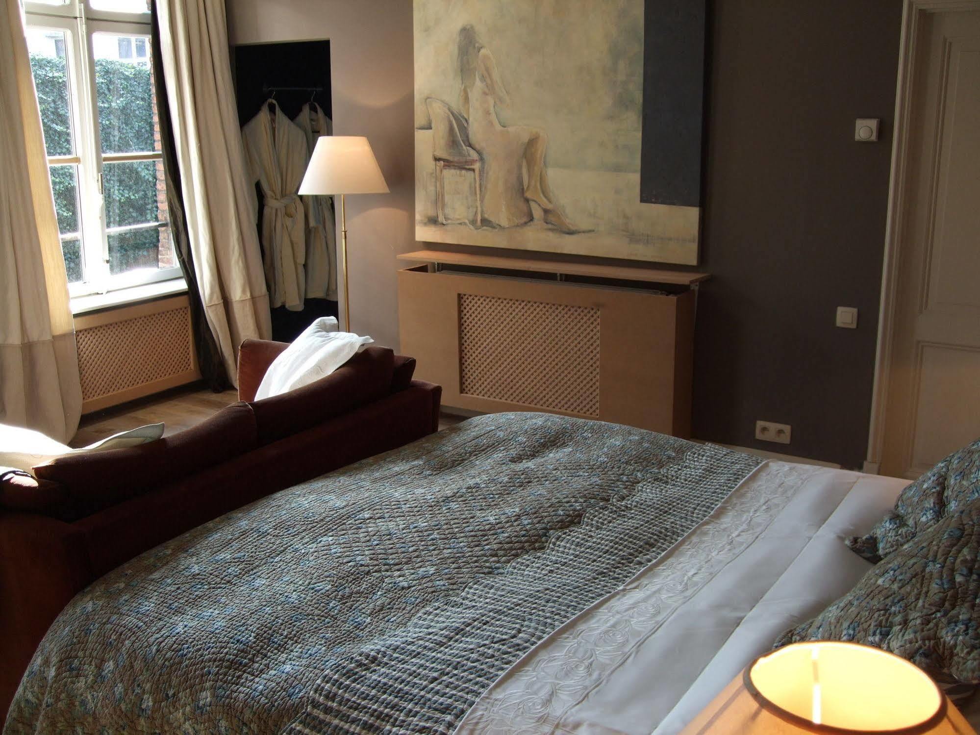 B&B De Koning Van Spanje Anversa Esterno foto