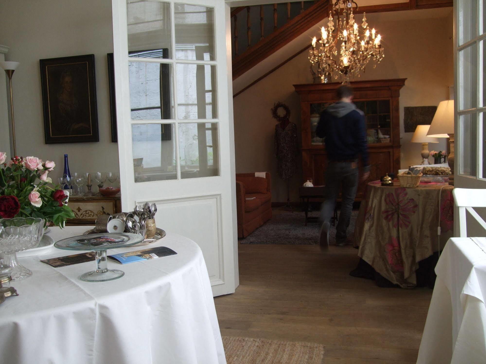 B&B De Koning Van Spanje Anversa Esterno foto